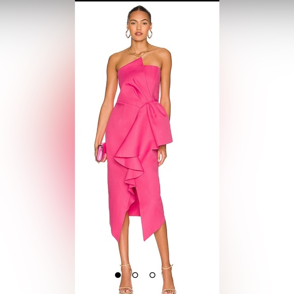 Elliatt Dresses & Skirts - Elliatt dress